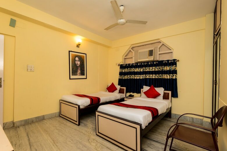 Hotel Oyo 3675 Kalighat