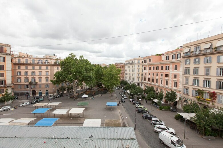 Trastevere Apartments In Rome