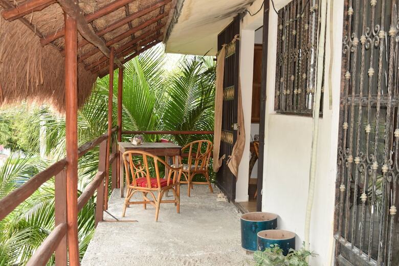 Camping Hostal El �rbol de La Vida
