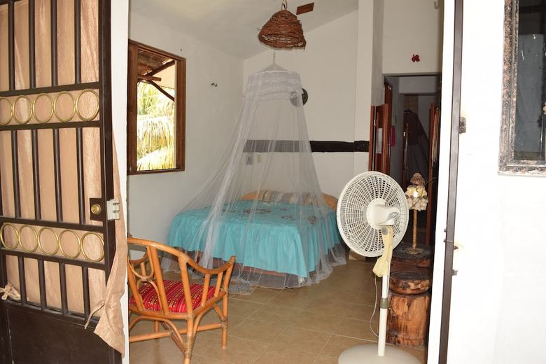 Camping Hostal El �rbol de La Vida