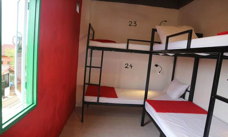 Hostal Vang Vieng Rock Backpacker Hostel
