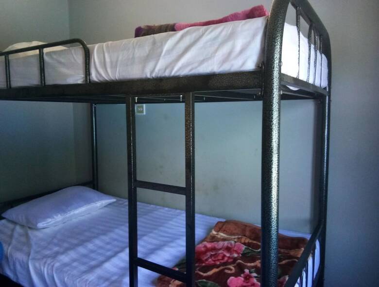 Hostal Lux Pillow Hostel