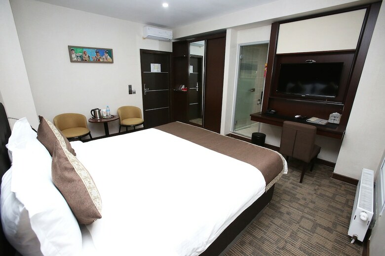 Ubinn Hotel & Gallery