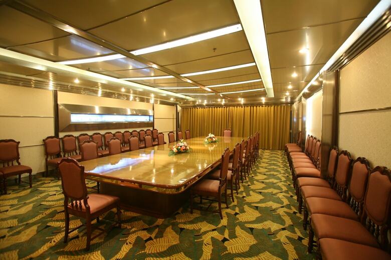 Huiquan Dynasty Hotel