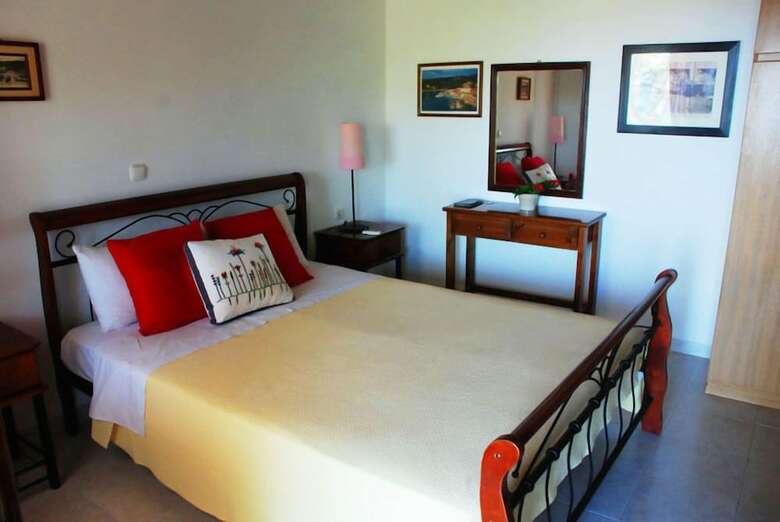 Hotel Angela Studios Paxos
