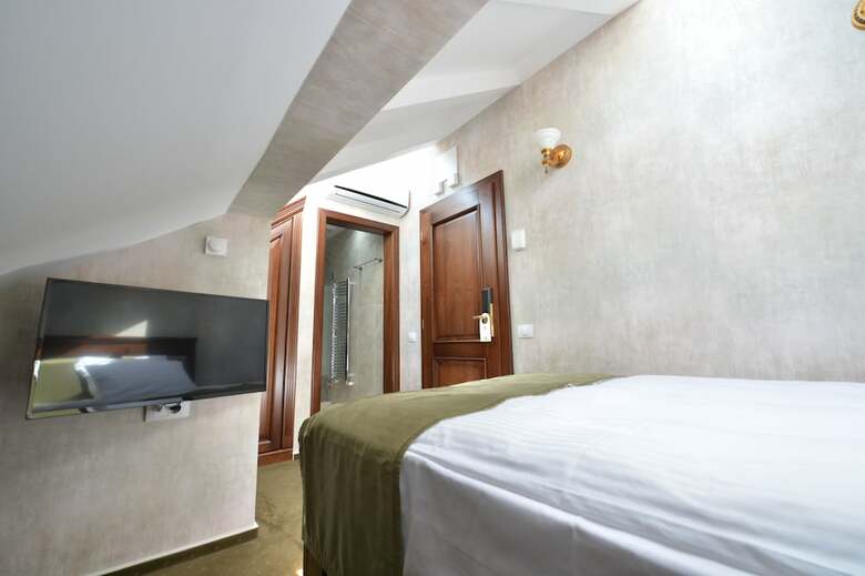 Noblesse Boutique Hotel