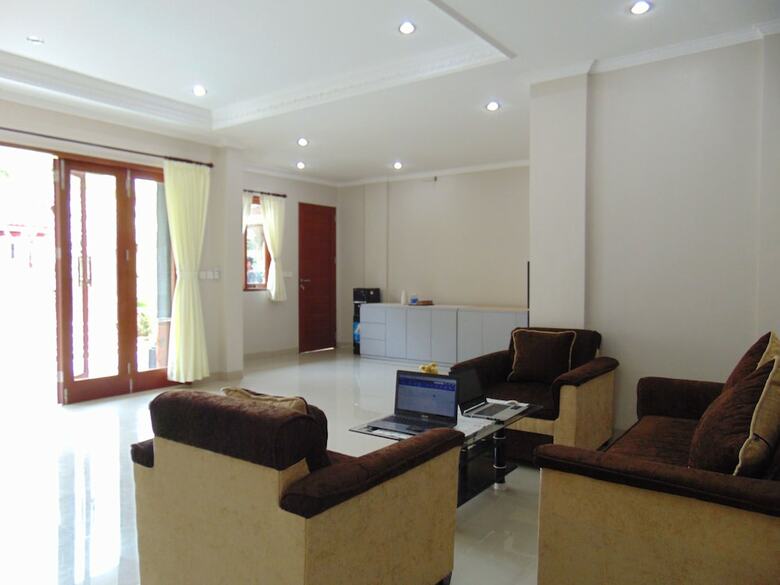Hotel Dipondok Homestay