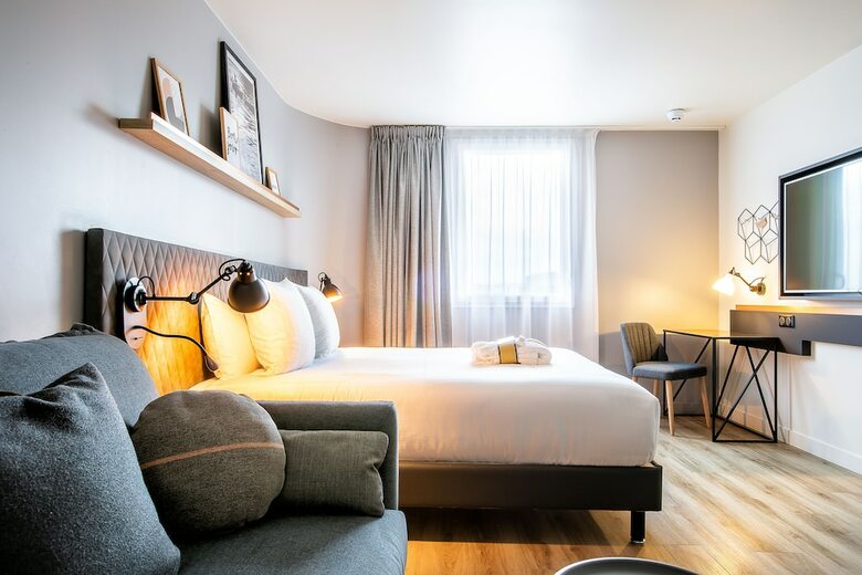 Hotel H�tel Mercure Paris Gennevilliers