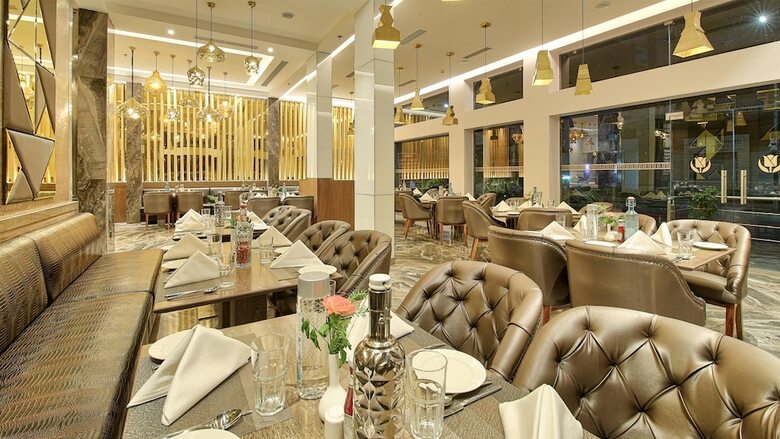 Hotel Golden Tulip Essential Jaipur