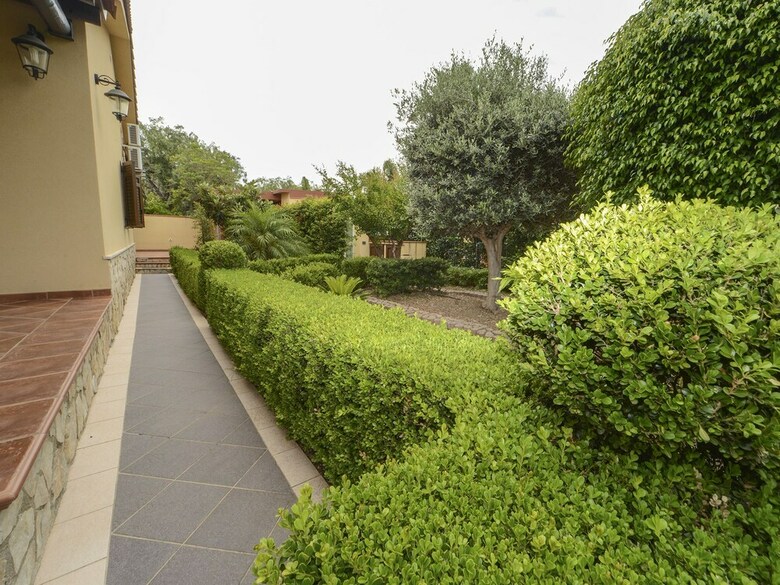 Apartamento Rentopolis - Villa La Chiusa