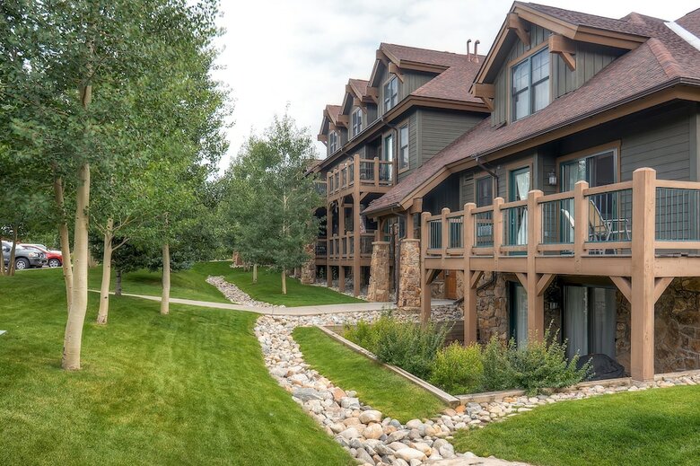 North Breckenridge - Golf Course By Crmr