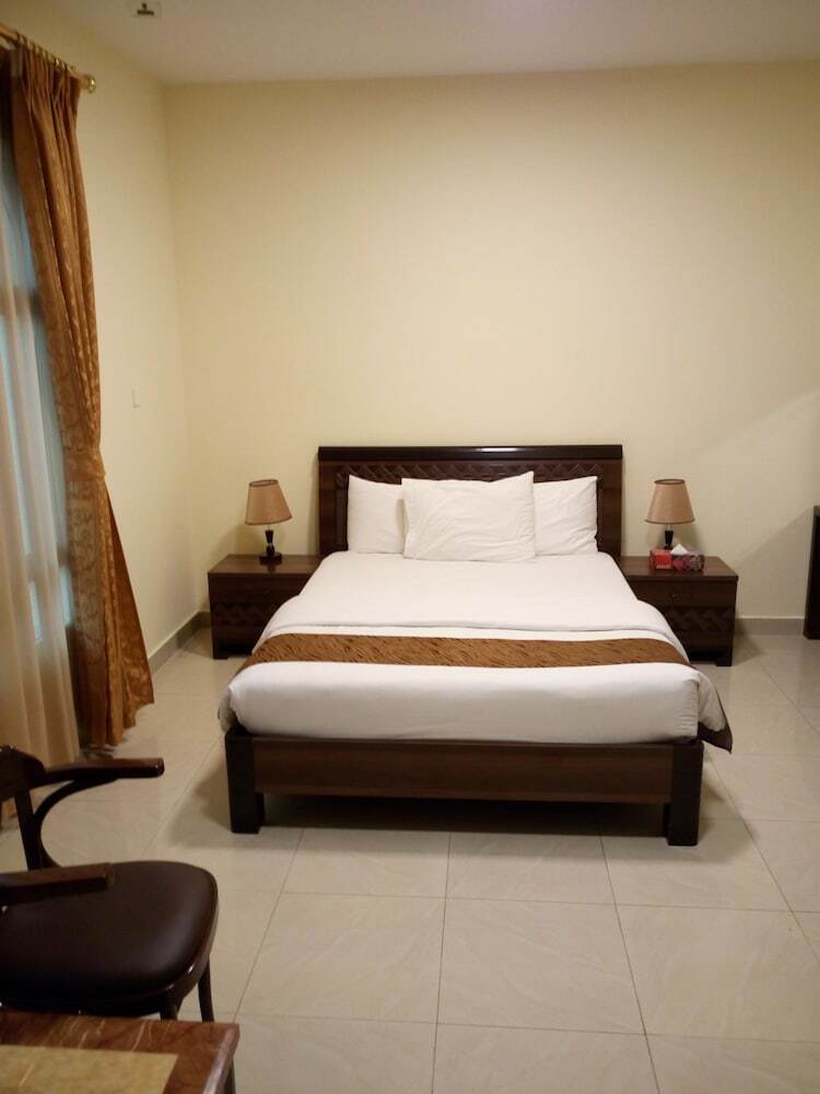 Tiger Home Hotel Apartment