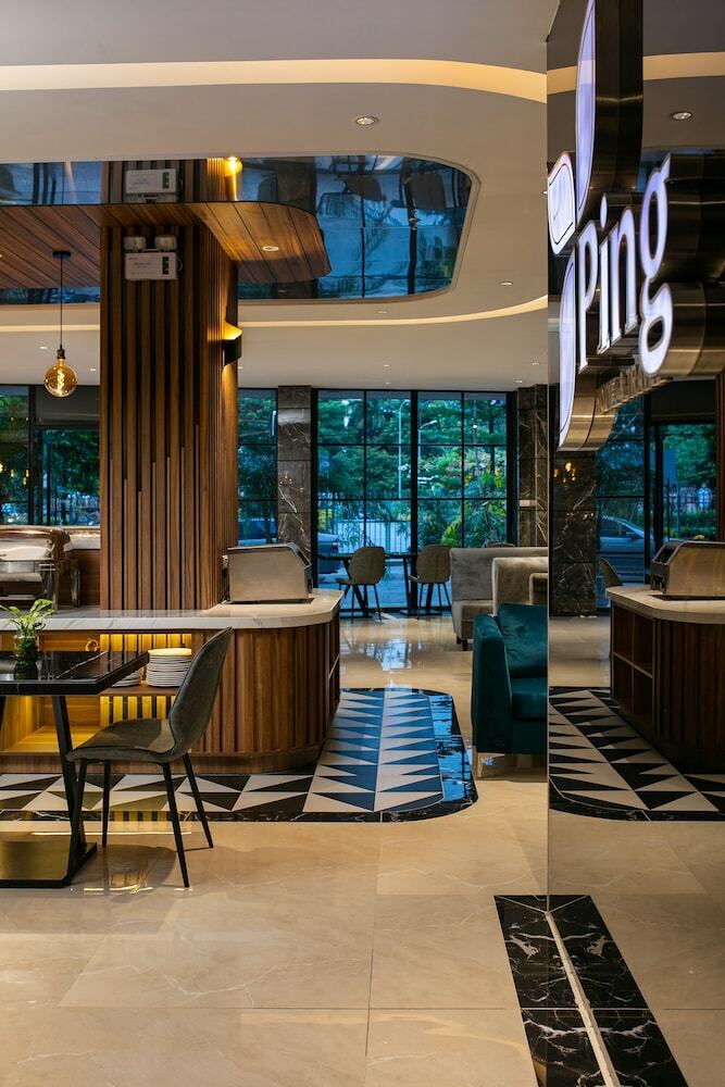 Hanoi Ping Luxury Hotel