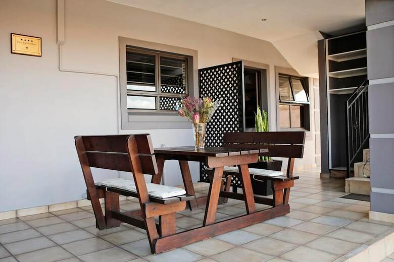 Bed & Breakfast Aloes No.21