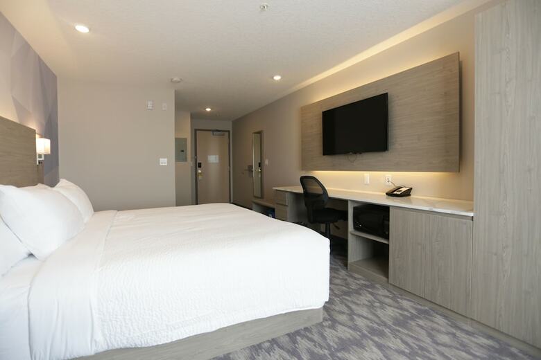 Hotel Days Inn By Wyndham Calgary North Balzac