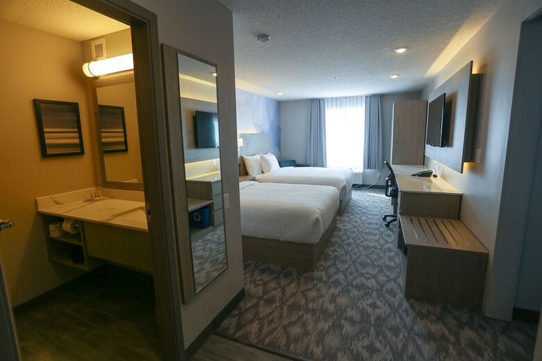 Hotel Days Inn By Wyndham Calgary North Balzac