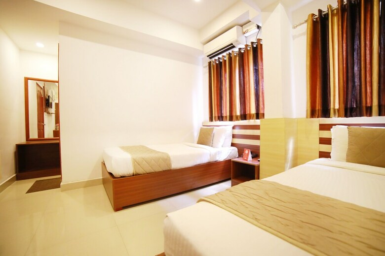 Hotel Oyo 3283 Puthens Capitol Inn