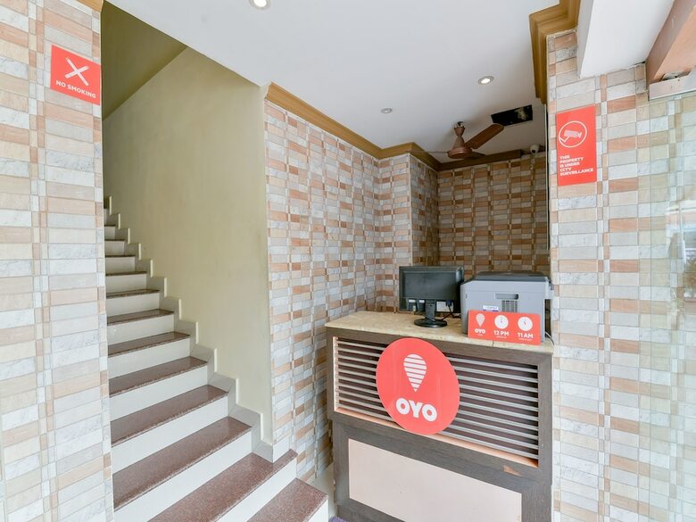 Hotel Oyo 8214 Malabar Plaza Residency 1