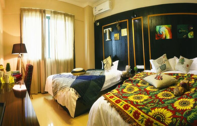 Posada Sanya Canacoast Art Inn