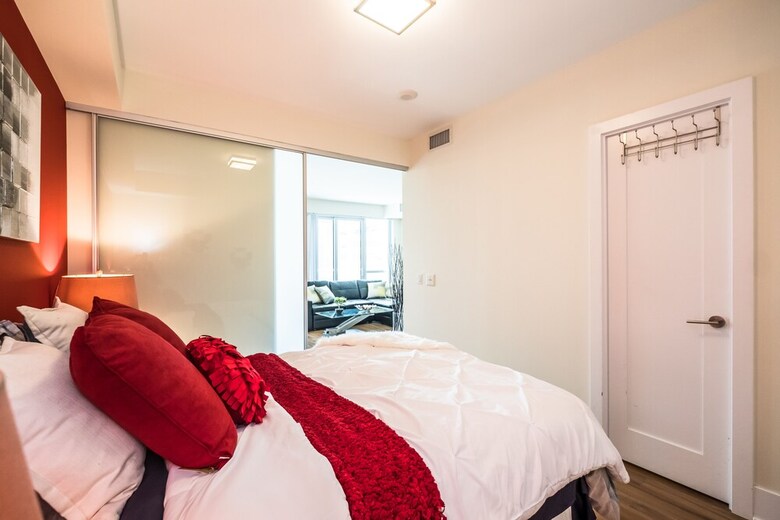 Quickstay - Ultra Luxury On Front St. (Union Station)