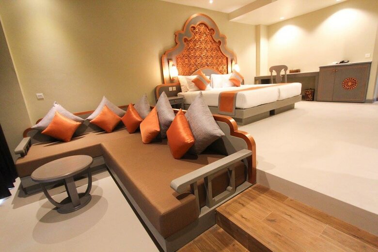 Hotel Maikhao Palm Beach Resort