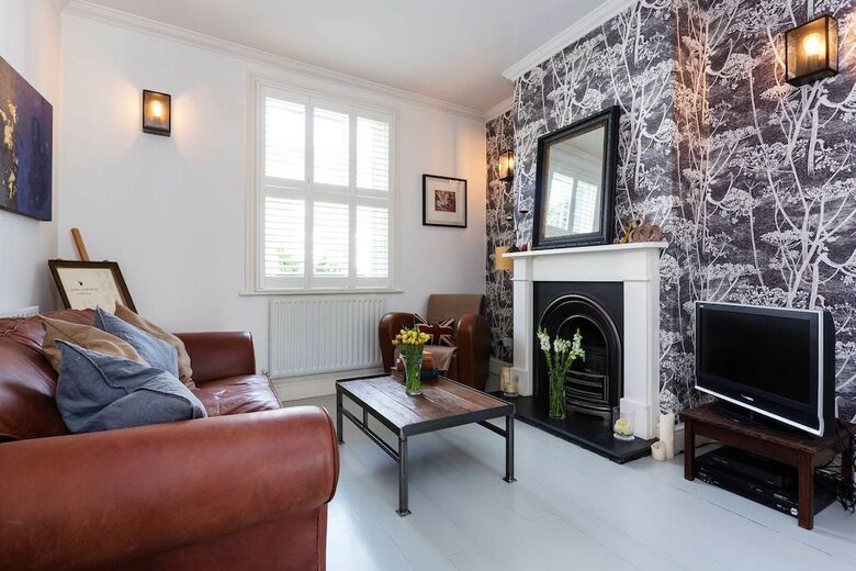 Apartamentos Veeve - Modern Cottage