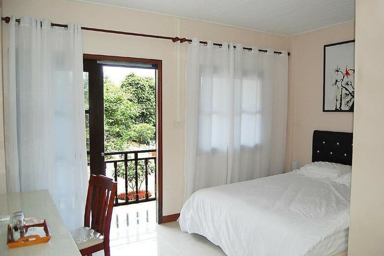 Hotel Nasuk House Cha-am