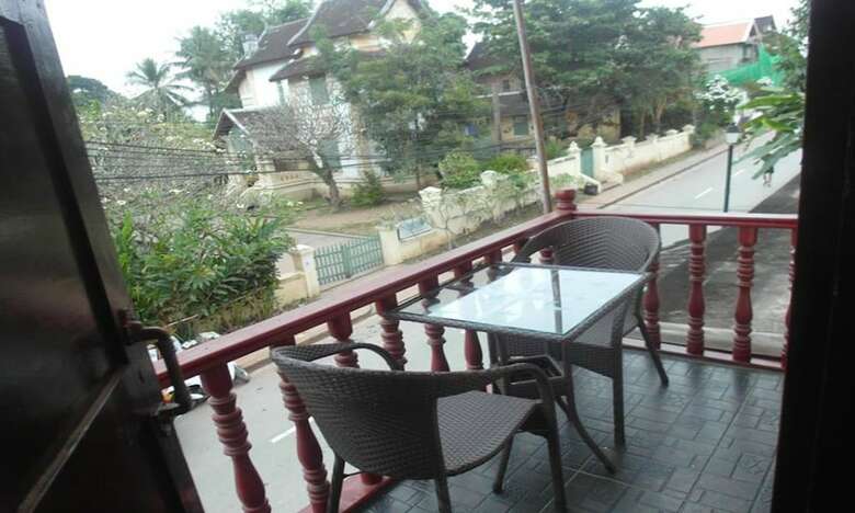 Hotel Kinnaly Place House