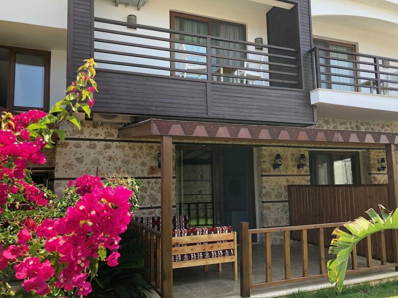 Sedir Park Bungalow Hotel