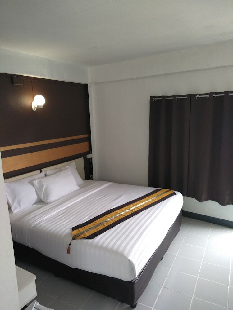 Northland House Hotel