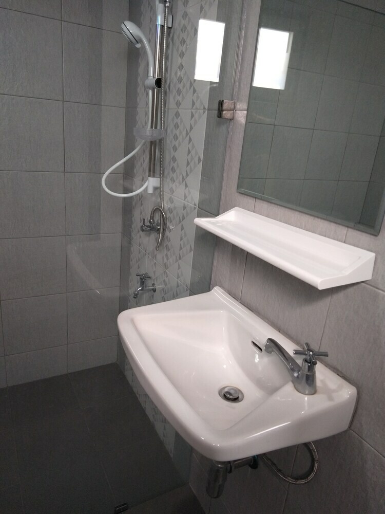 Northland House Hotel