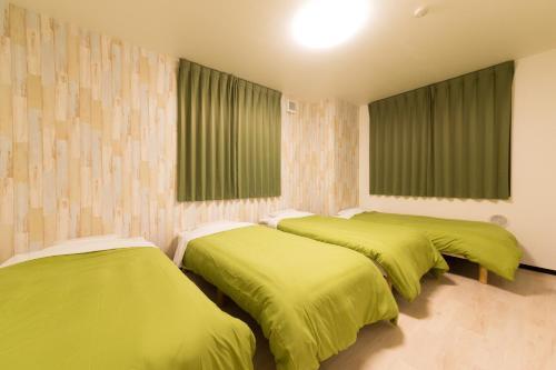 Hostal Hop Step Inn - Hostel