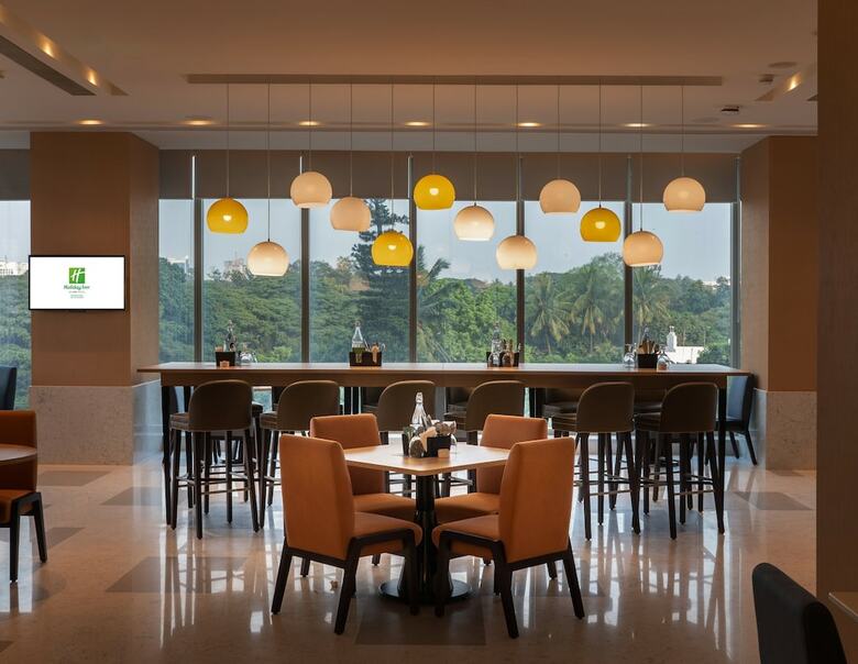 Hotel Holiday Inn Bengaluru Racecourse