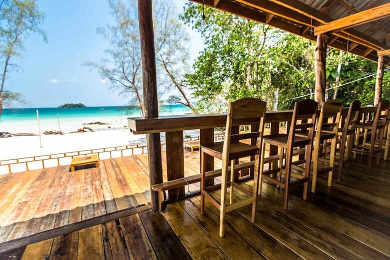 Hostal Nest Beach Club - Hostel