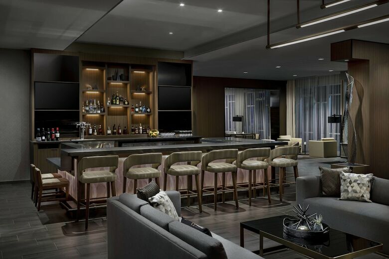 AC Hotel By Marriott Chapel Hill Downtown