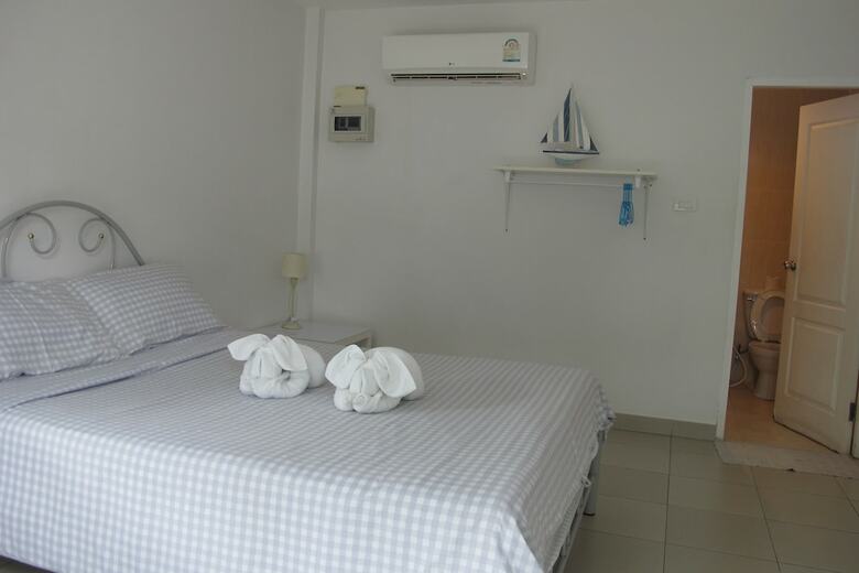 Hotel Koh Sichang Resort