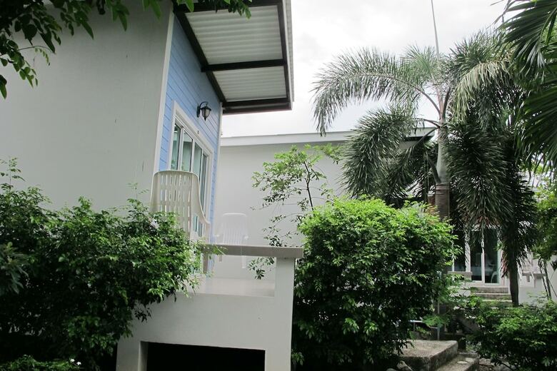 Hotel Koh Sichang Resort