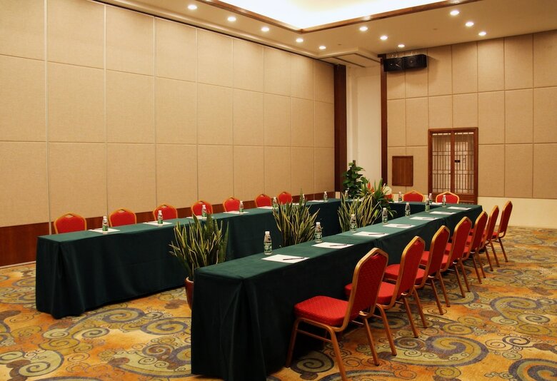 Guesthouse International Hotel Sanya
