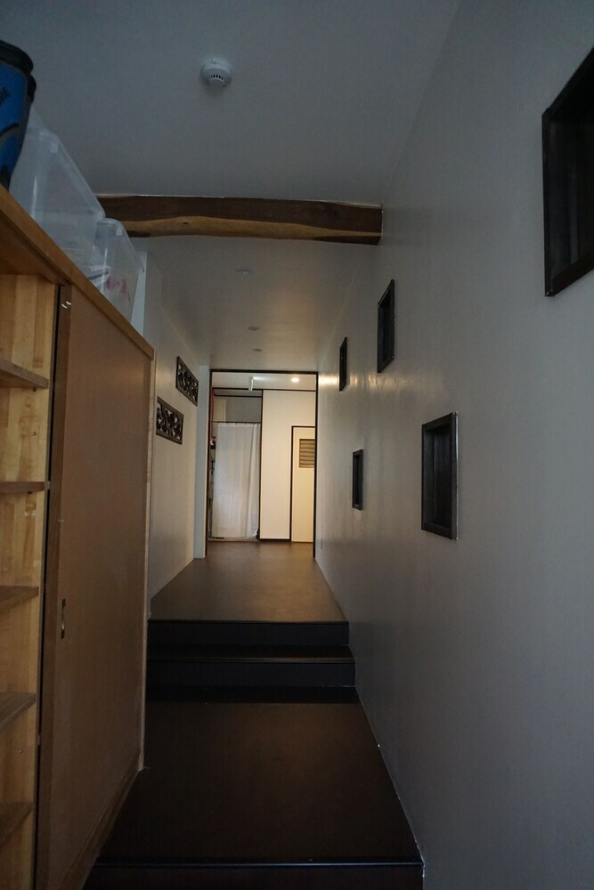 Hostal Sansan -cafe And Bar & Backpackers-