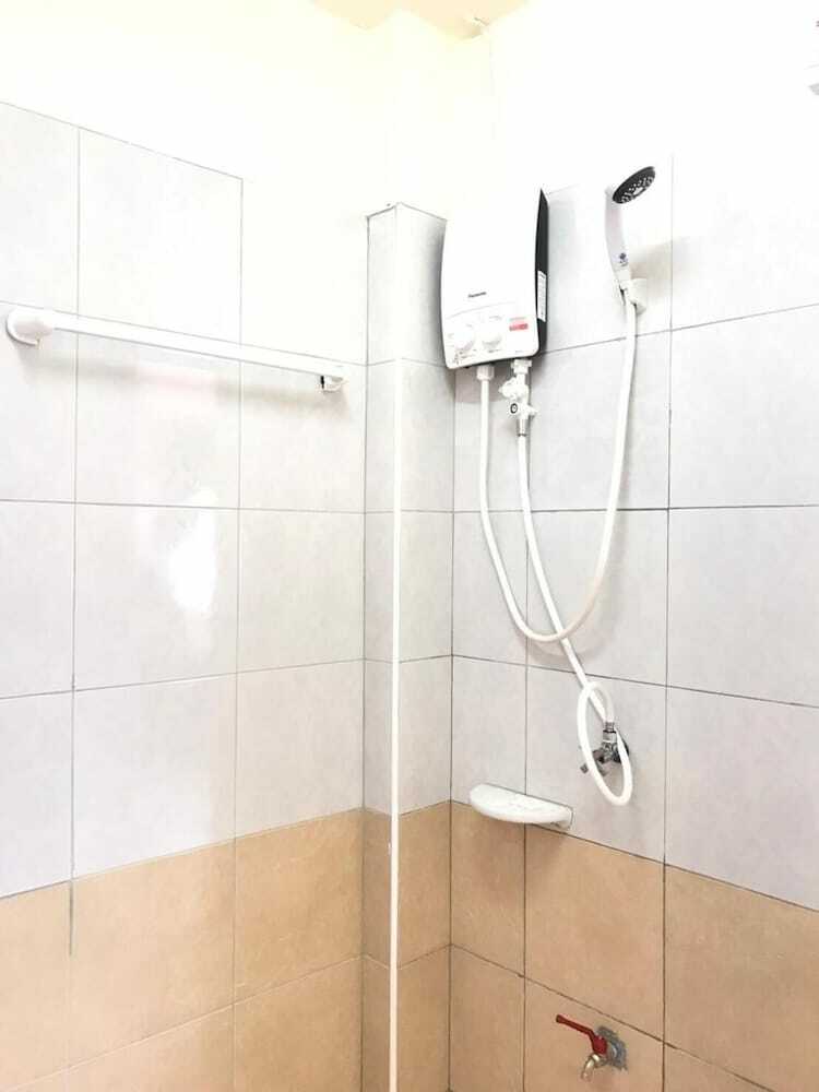 Hotel Surasak Center Sri Racha