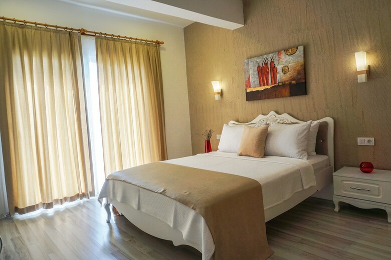 Ala�at? 716 Butik Hotel