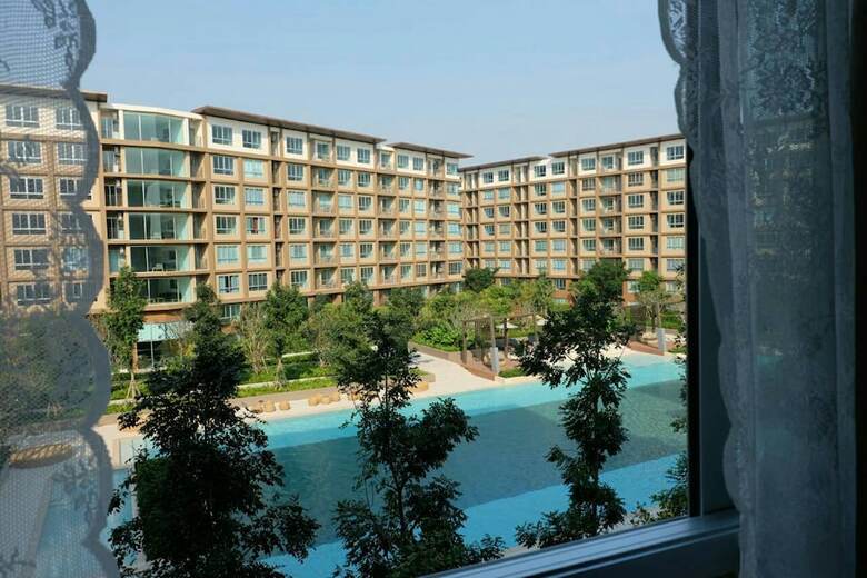 Baan Thew Lom Condominium