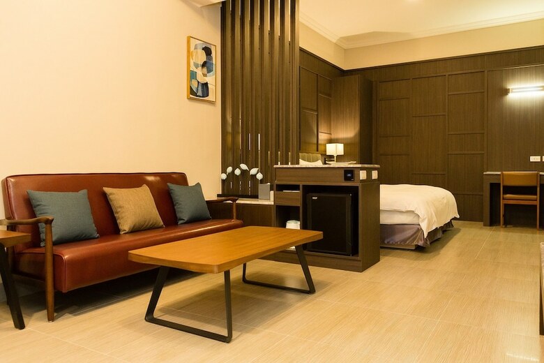 V-hotel Vacation Hotel