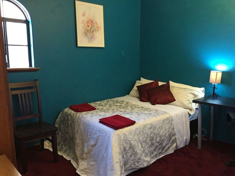 Hotel Perth Stadium Homestay