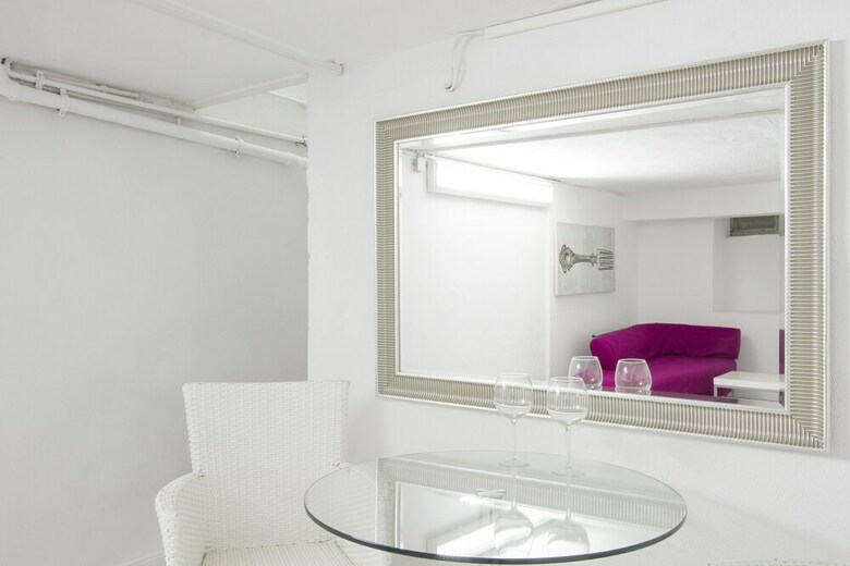 Primeflats - Huge Apartment At Gasometer 17