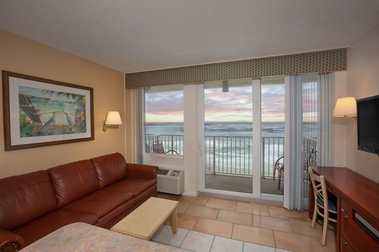 Harbour Beach Oceanfront Resort