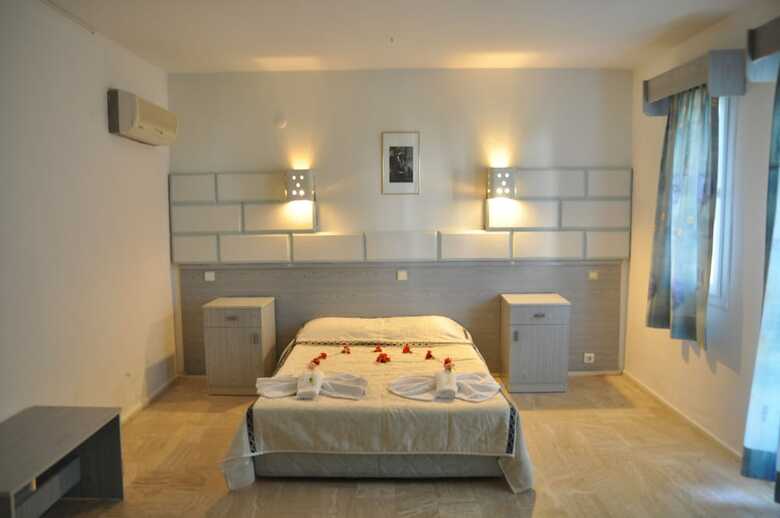 Hotel Club Mackerel Holiday Village