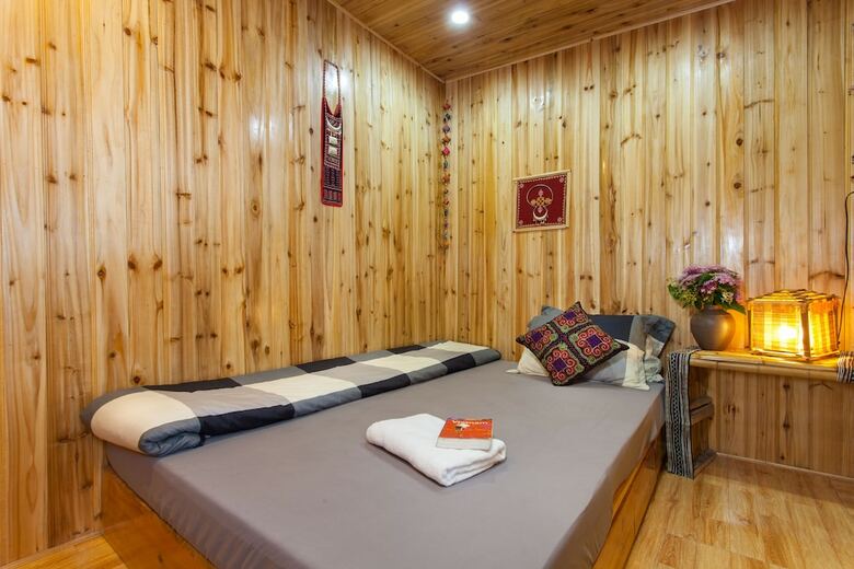 Hotel Little View Homestay