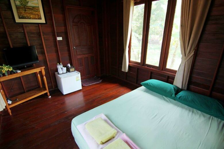 Hotel Ton-aor On The Beach Resort & Restaurant