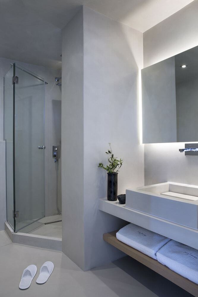 Hotel May Seven Suites - Adults Only